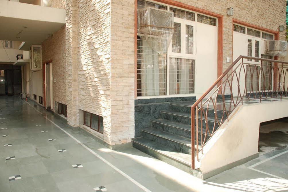East End Retreat Bed & Breakfast New Delhi Exterior foto